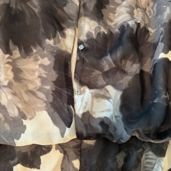 Eliza J Floral Print Halter Neck Dress with Metal Detail at Neck - Picture 9 of 10